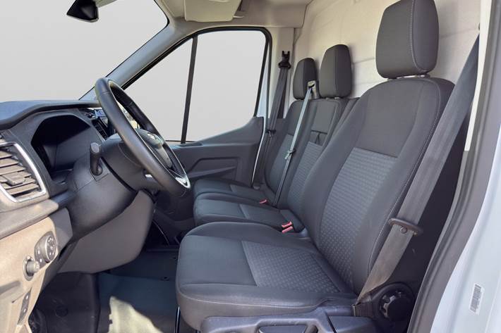 Hvid Ford Transit 350 L3 Van fra 2025