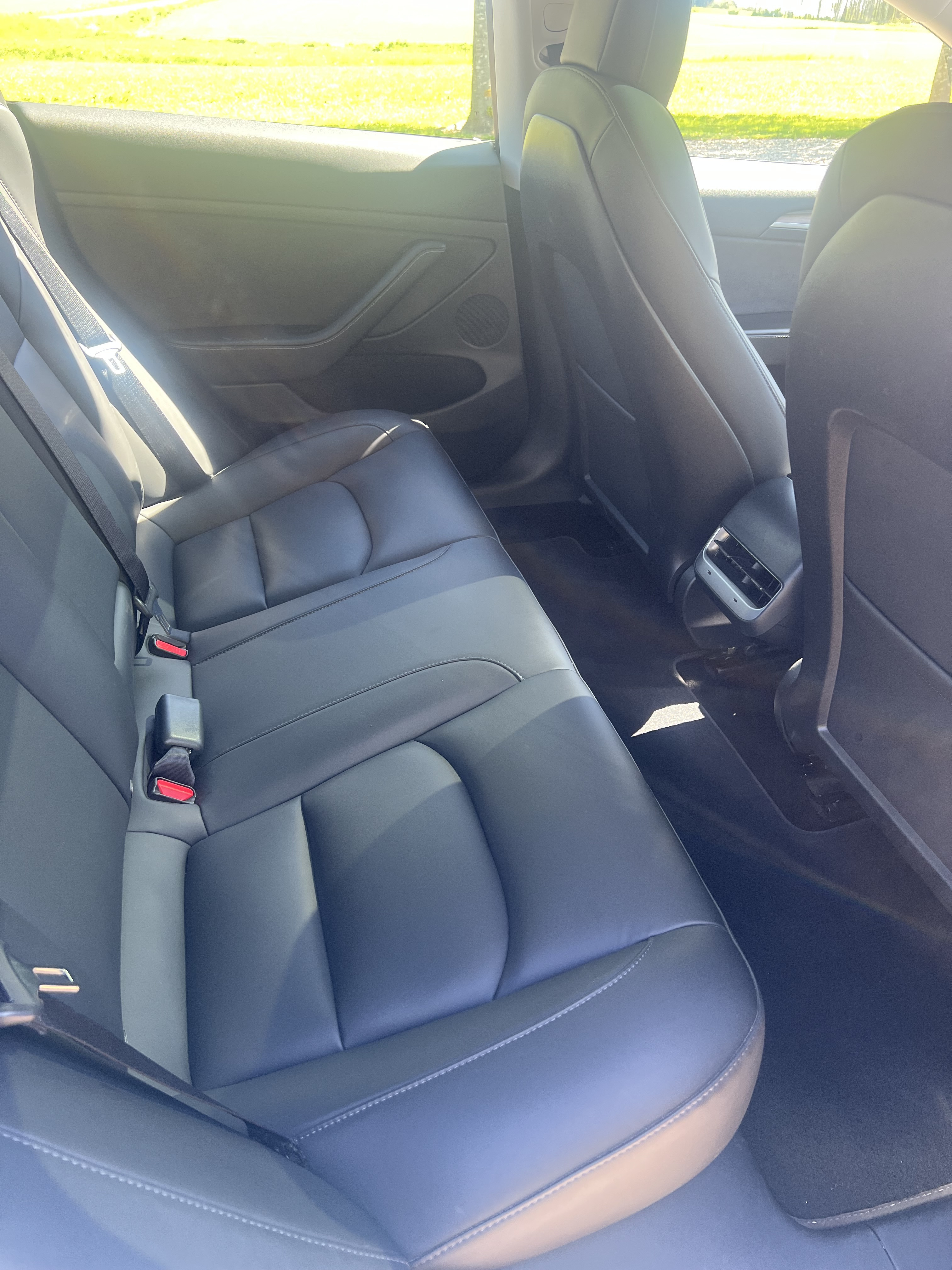 Sort Tesla Model 3 fra 2021