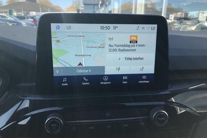 Grå Ford Kuga fra 2020