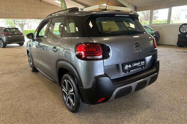 Grå Citroën C3 Aircross fra 2018