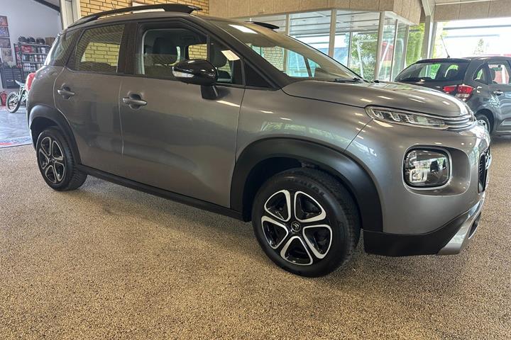 Grå Citroën C3 Aircross fra 2018