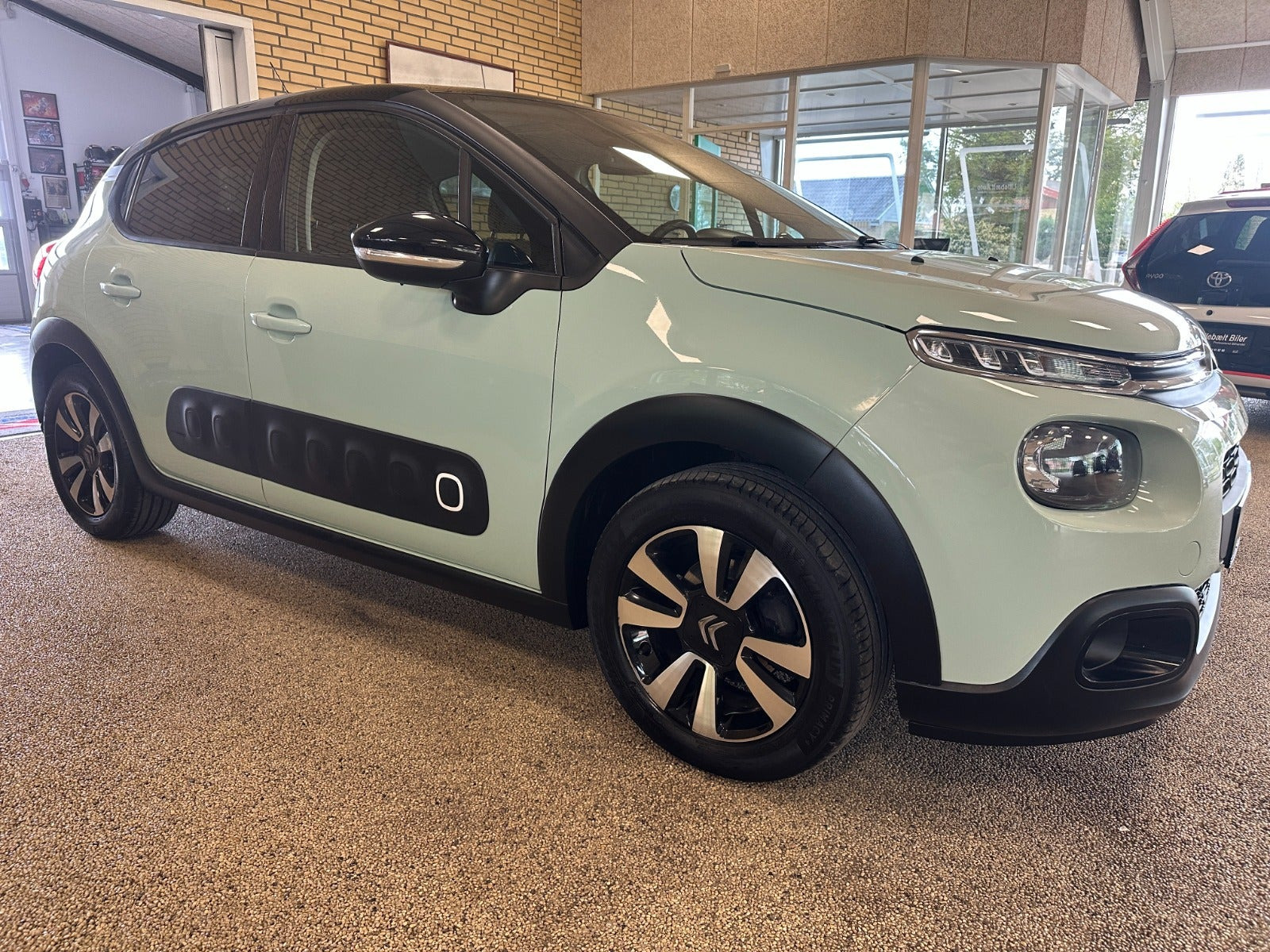 Grøn Citroën C3 fra 2020