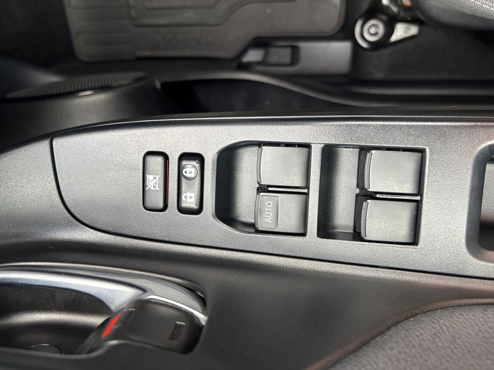 Blå Toyota Yaris fra 2020