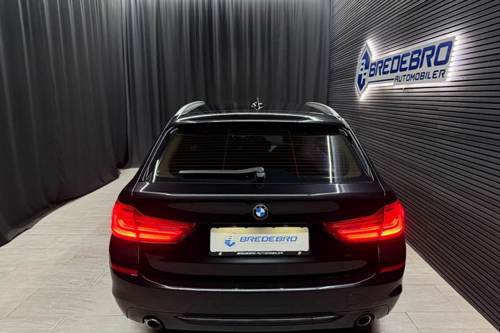 Sort BMW 530d fra 2017