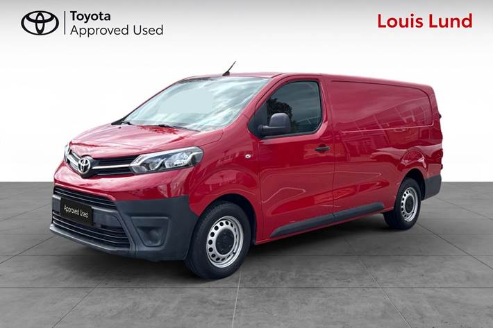 Rød Toyota ProAce fra 2023