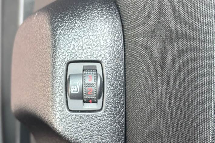 Rød Toyota ProAce fra 2023
