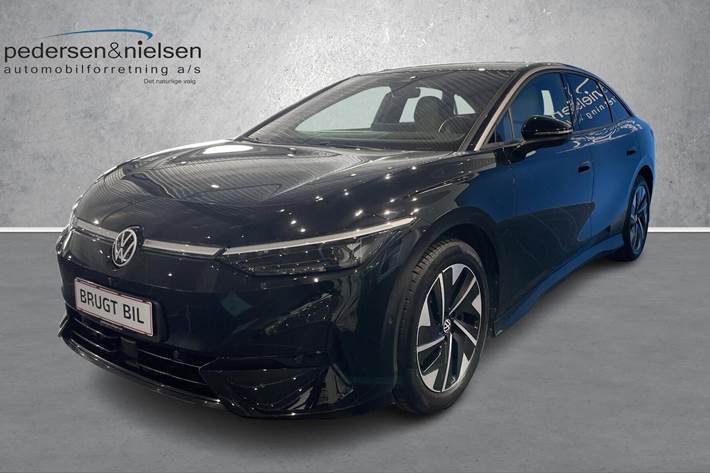 Sort VW ID.7 fra 2023 set udefra