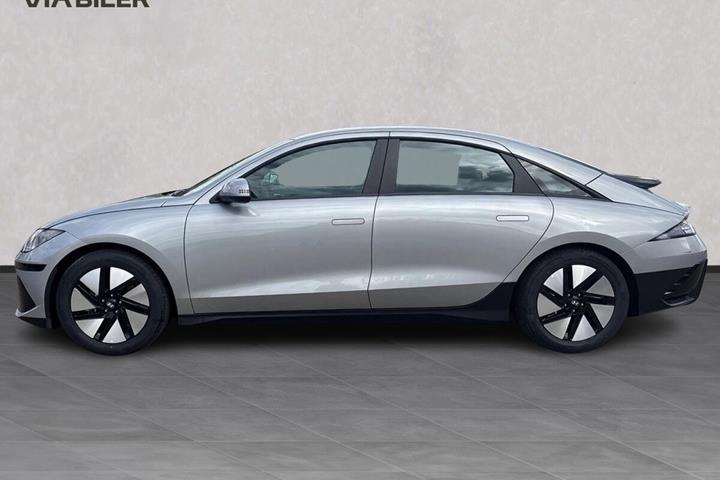 Sølv Hyundai Ioniq 6 fra 2026