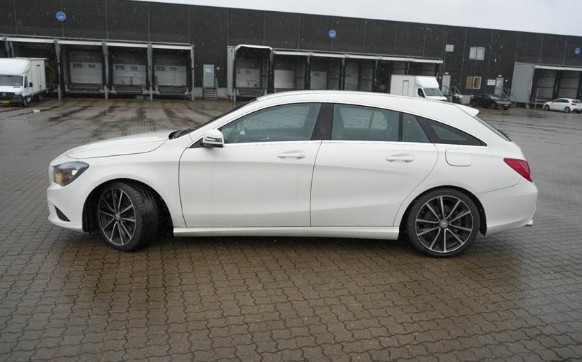 Mercedes CLA250