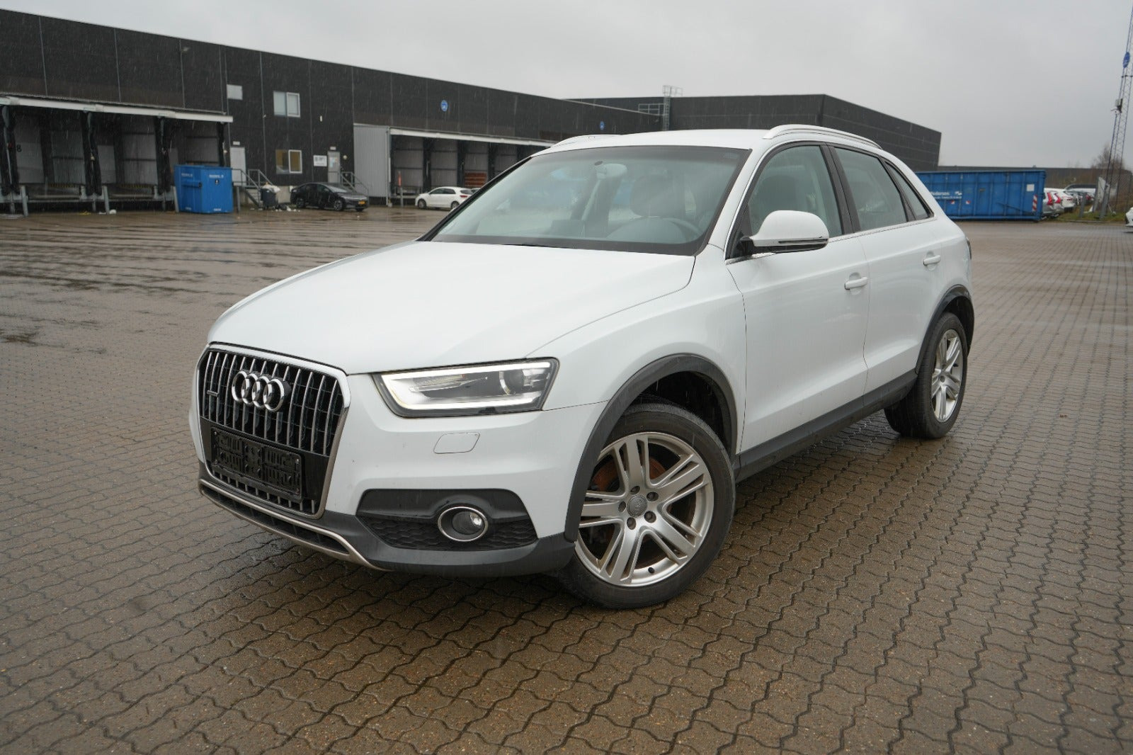 Hvid Audi Q3 fra 2014