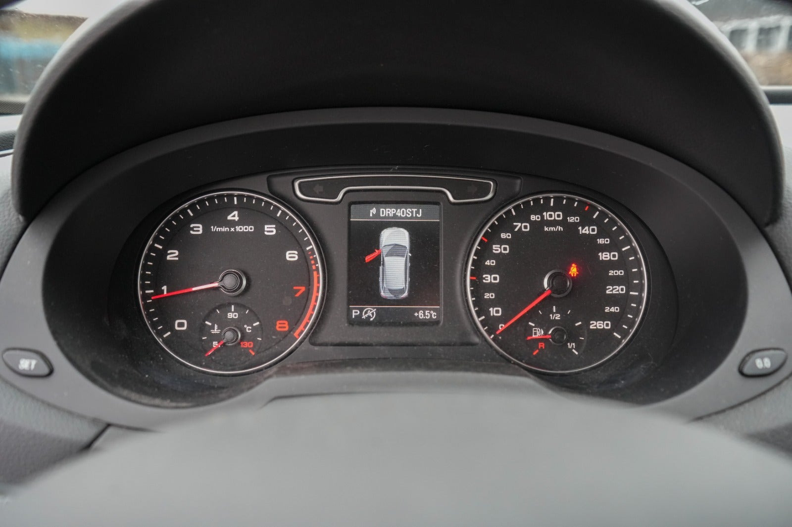 Hvid Audi Q3 fra 2014