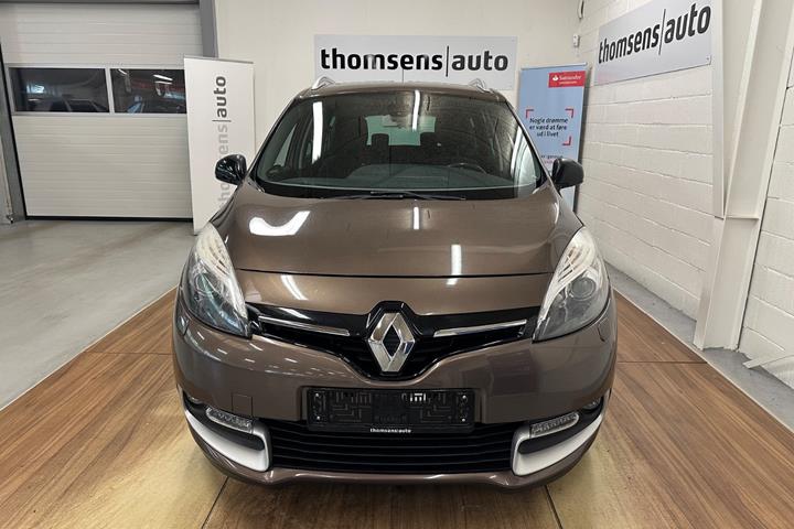 Brun Renault Grand Scenic III fra 2016