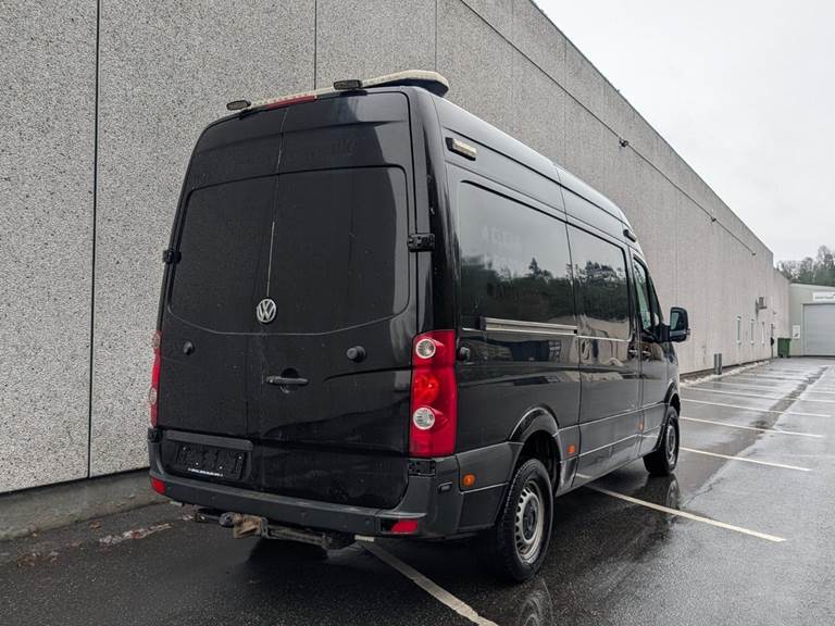 VW Crafter 2,0 TDi 163 Kassevogn L