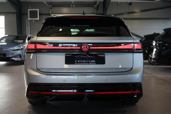 Sølv VW ID.7 fra 2025