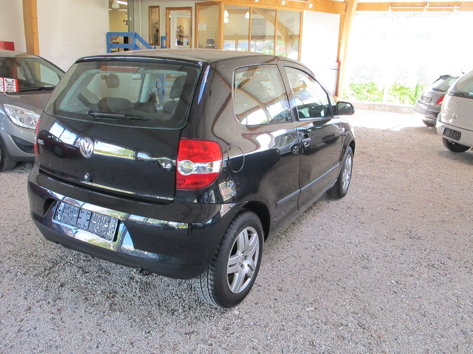 undefined VW Fox fra 2006 set udefra