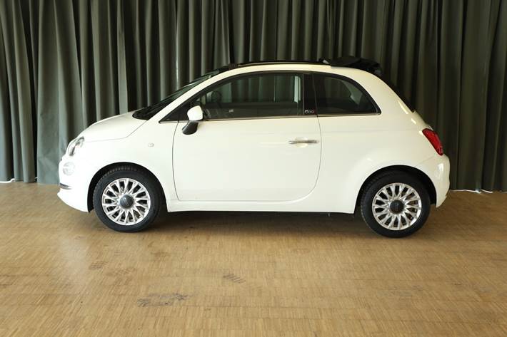 Grøn Fiat 500C fra 2016