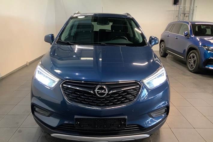 Blå Opel Mokka X fra 2017