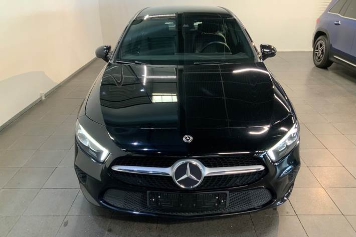 Sort Mercedes A200 fra 2019