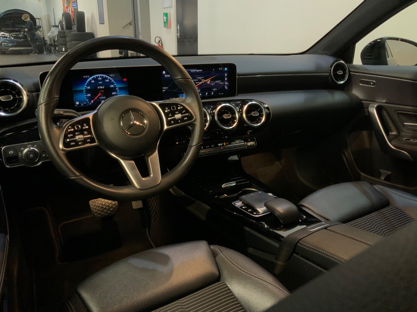 Sort Mercedes A200 fra 2019