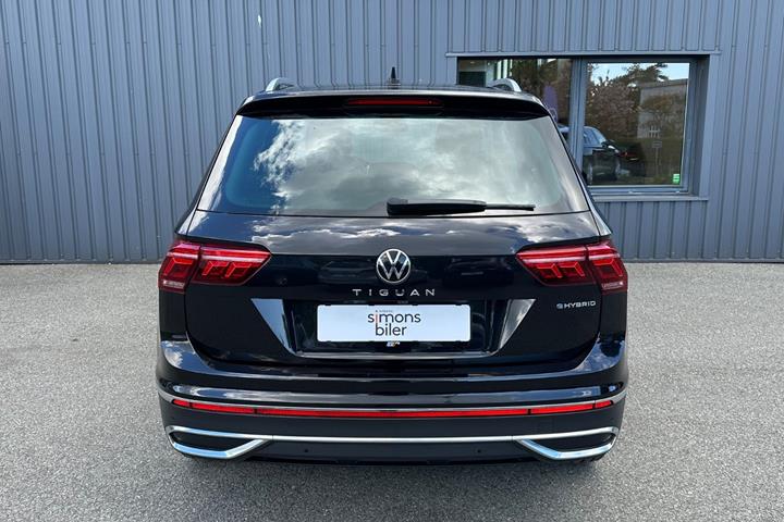 Sort VW Tiguan fra 2022