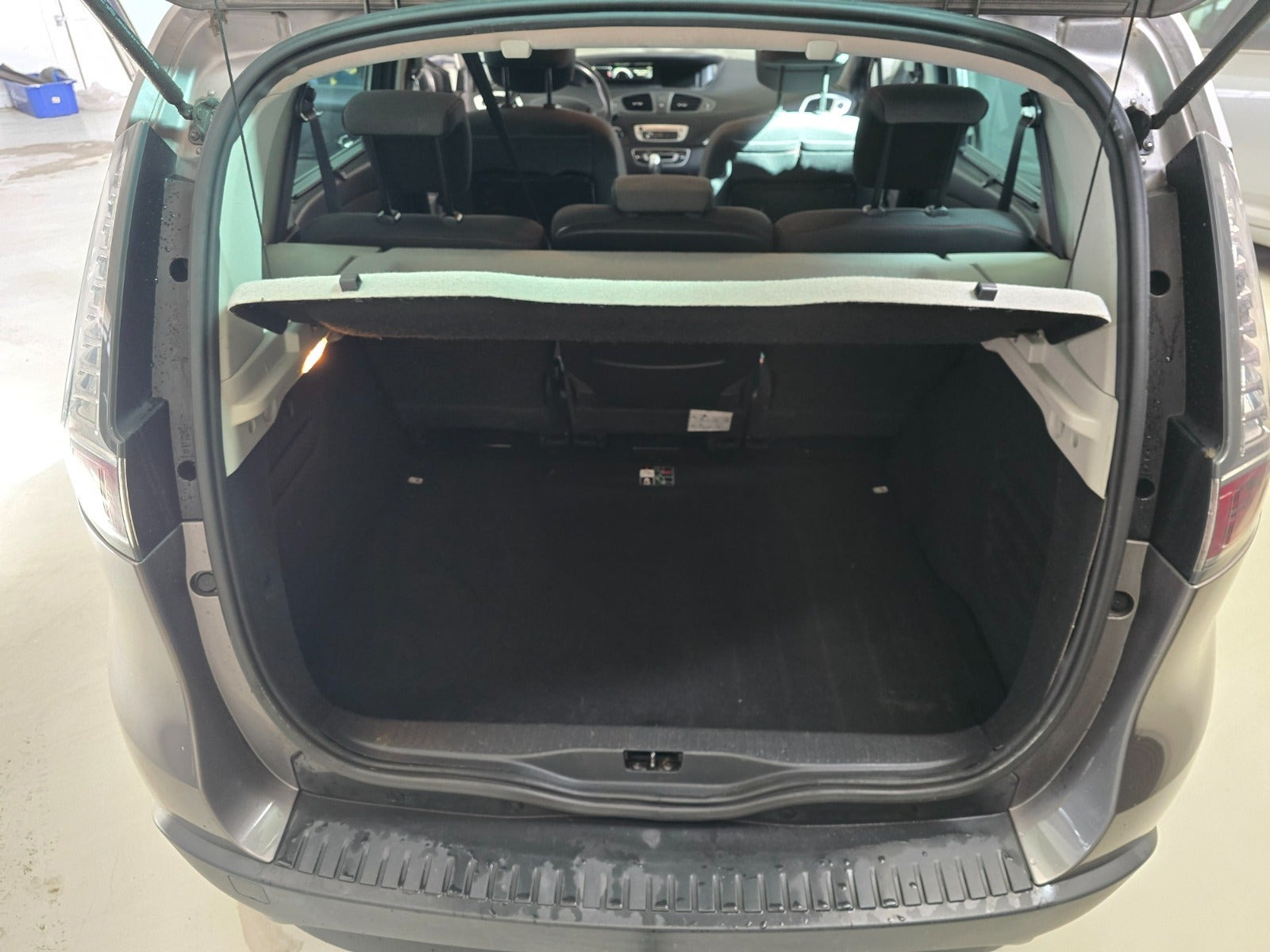 undefined Renault Scenic III fra 2013