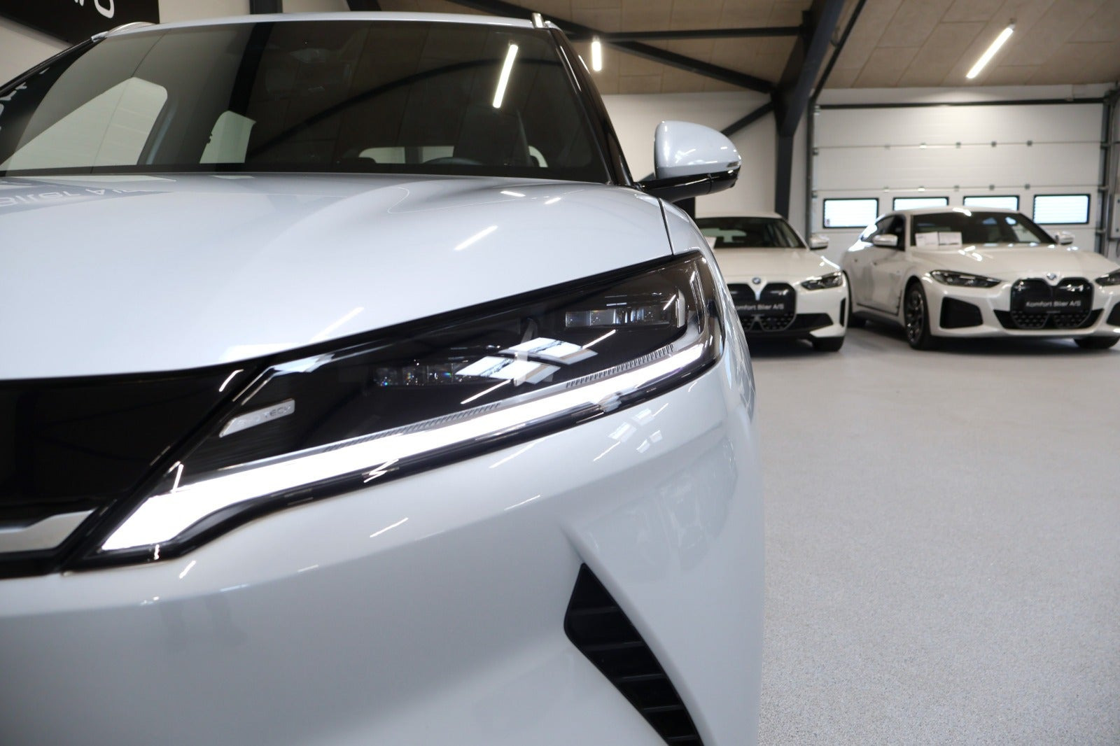 Hvid BYD Atto 2 fra 2025 set udefra