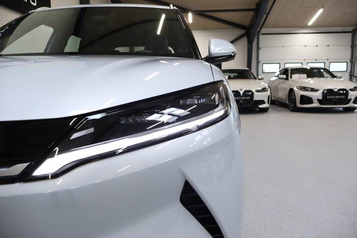 Hvid BYD Atto 2 fra 2025 set udefra