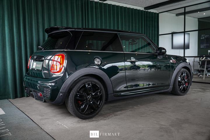 Grøn Mini Cooper S fra 2016