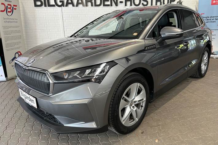 Sort Skoda Enyaq fra 2023