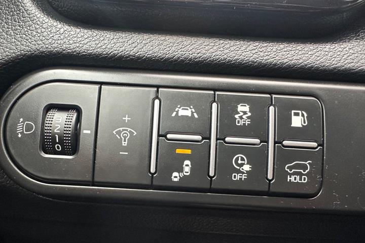 Sort Kia Ceed fra 2021