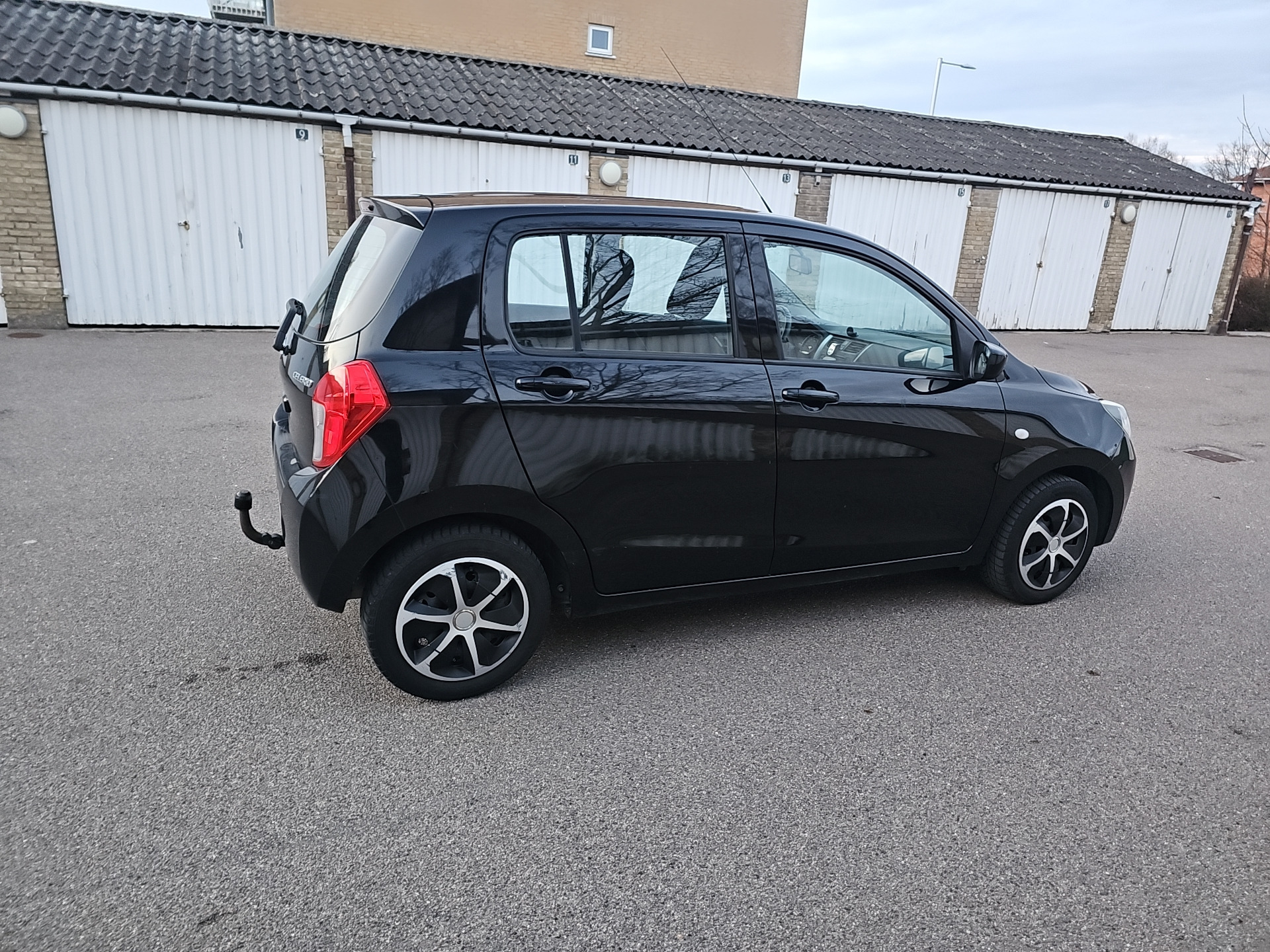 Sort Suzuki Celerio fra 2015