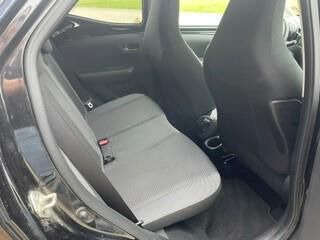 Sort Toyota Aygo fra 2020