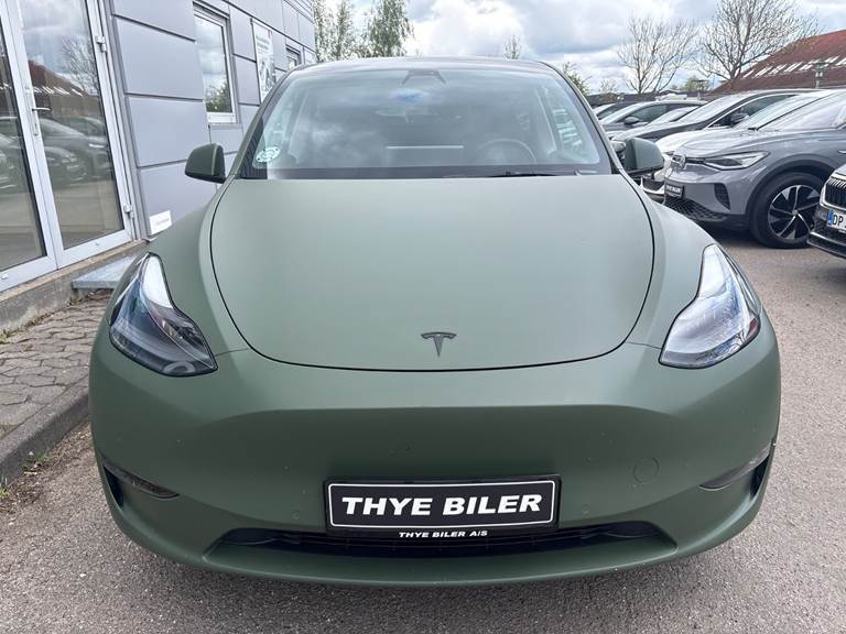 Tesla Model Y Long Range AWD