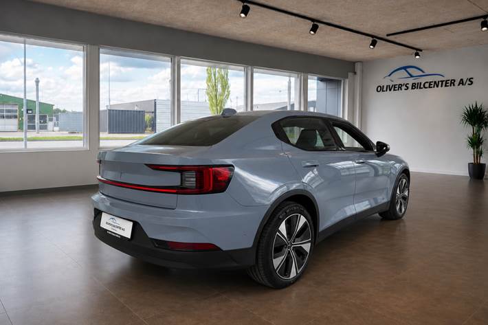 Grå Polestar 2 fra 2023