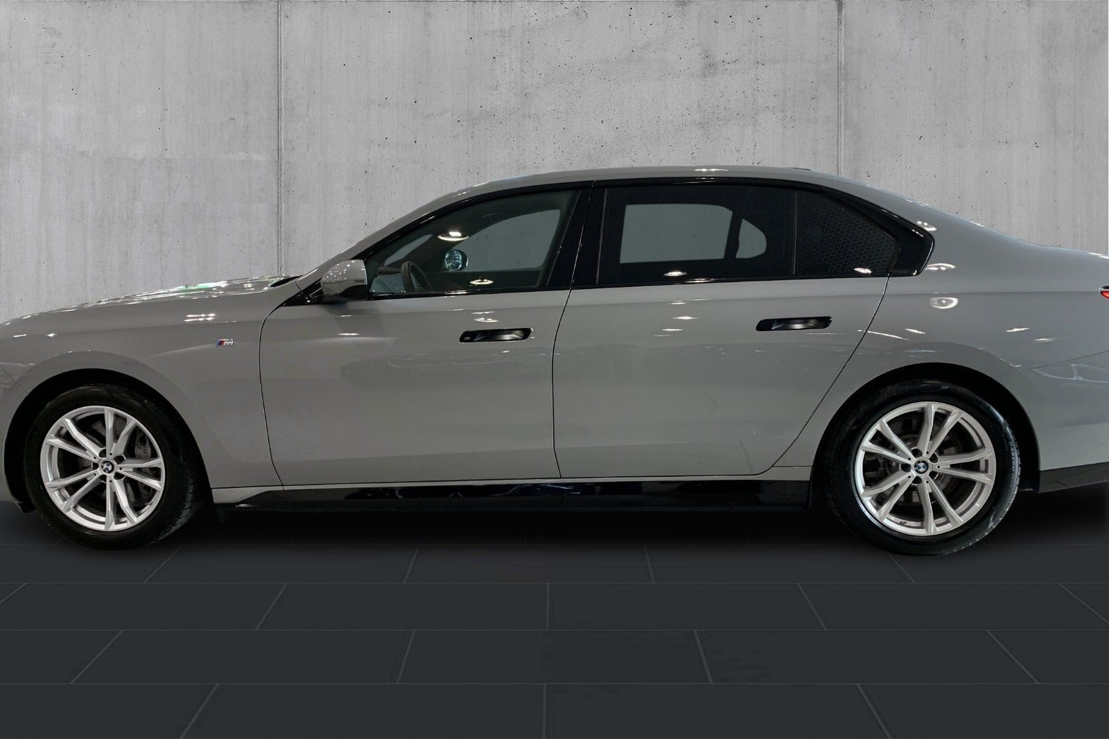 undefined BMW i7 fra 2025