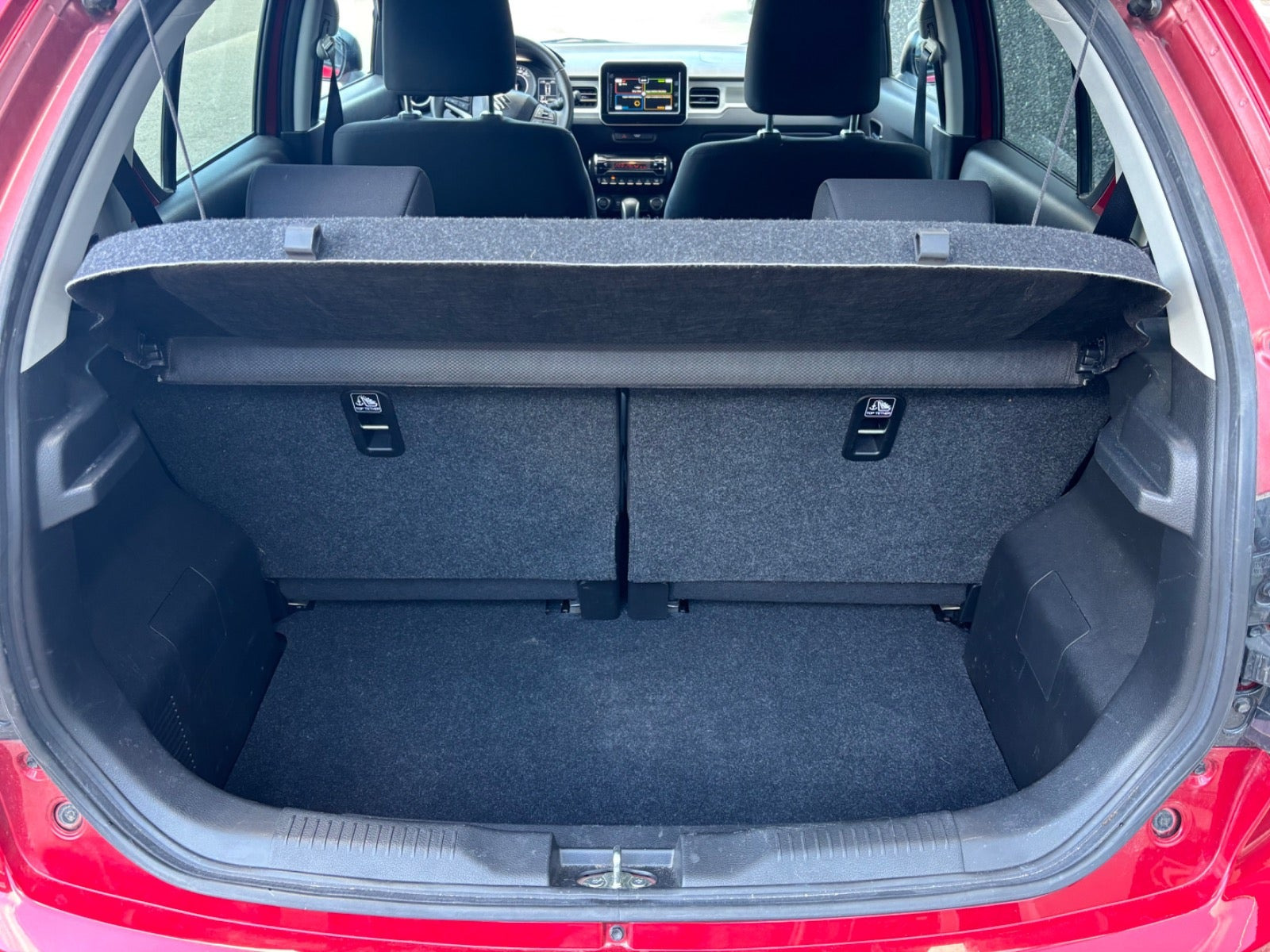 Rød Suzuki Ignis fra 2020