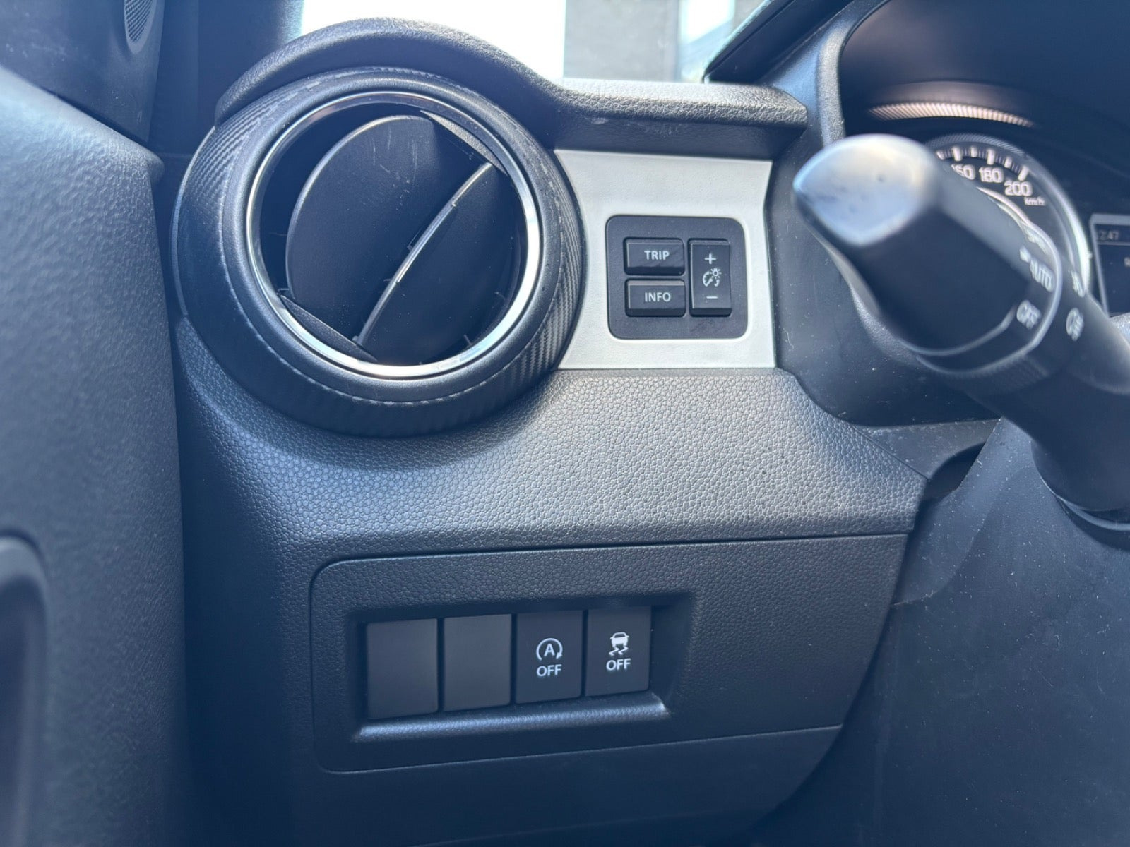 Rød Suzuki Ignis fra 2020
