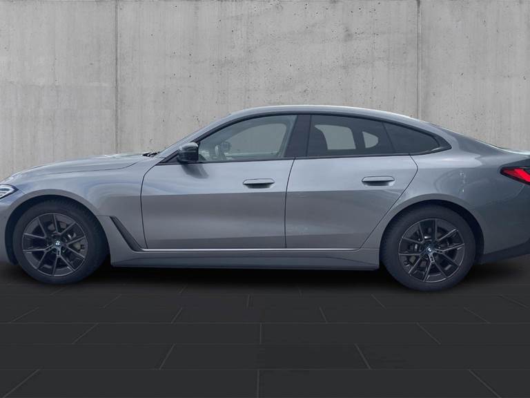 BMW i4 eDrive40 Charged