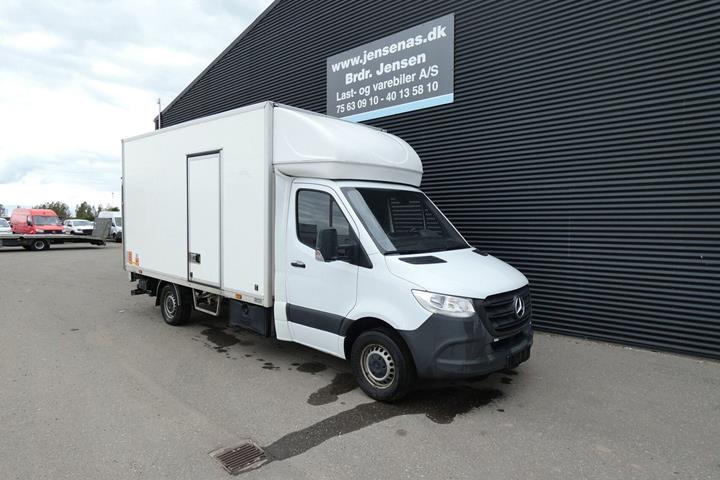 Hvid Mercedes Sprinter 317 fra 2022