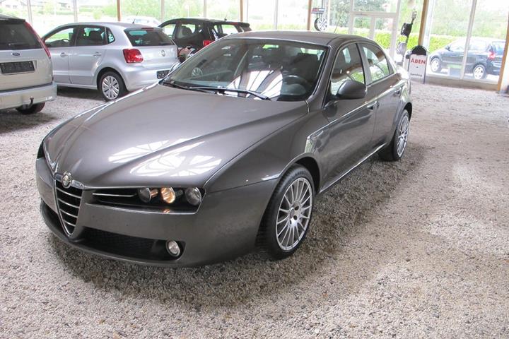 undefined Alfa Romeo 159 fra 2008 set udefra