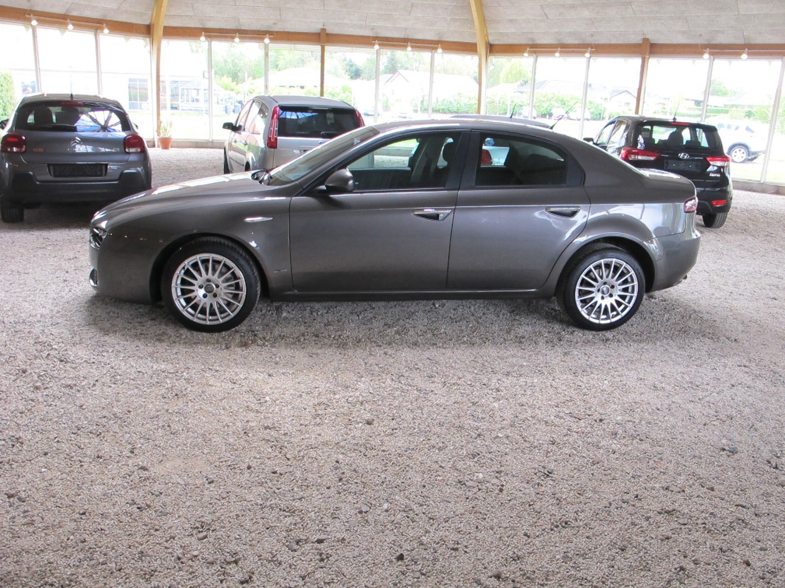 undefined Alfa Romeo 159 fra 2008 set udefra