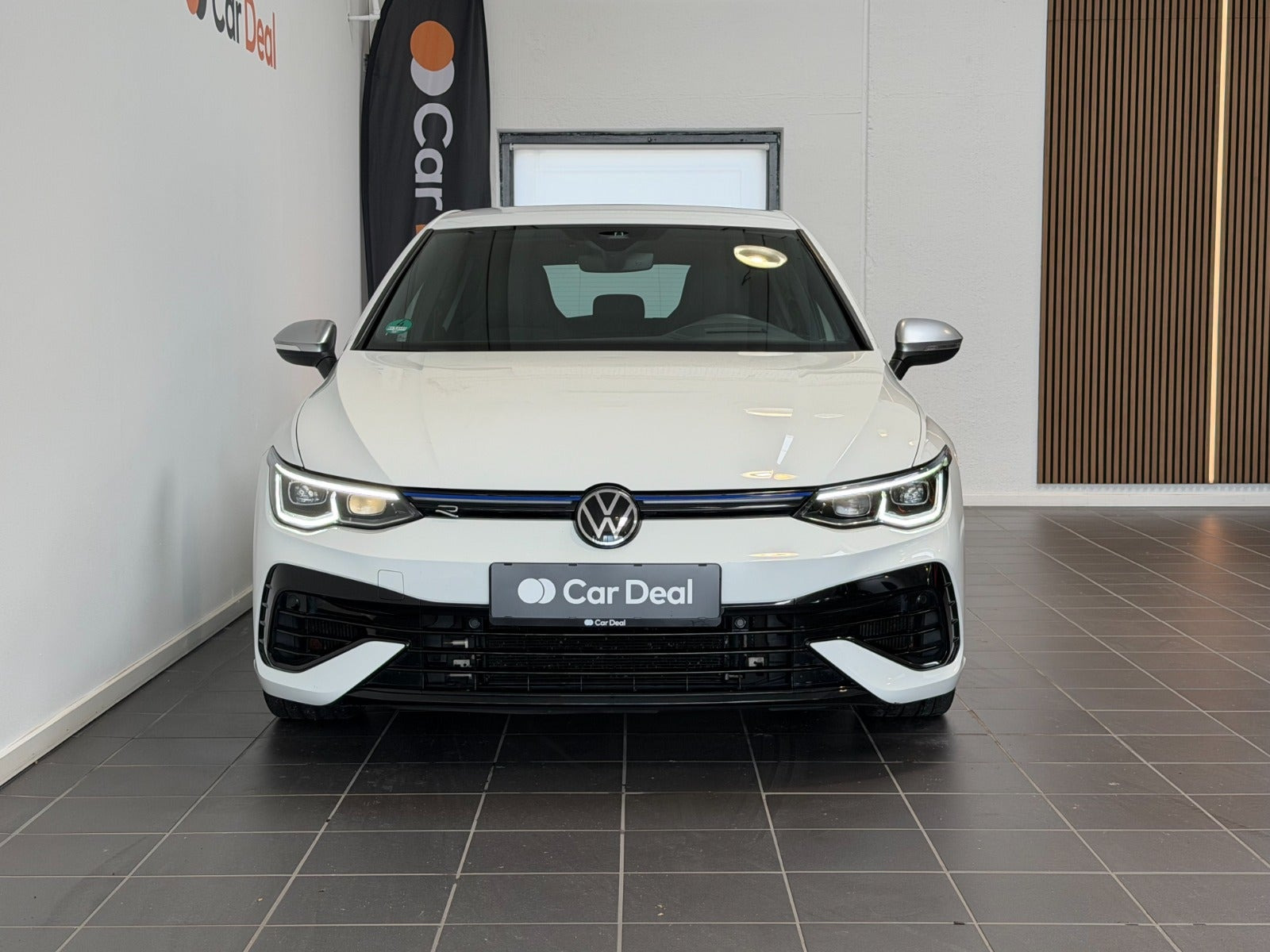 Hvid VW Golf VIII fra 2021