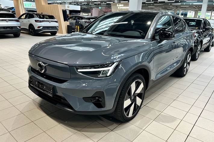Grå Volvo C40 fra 2022