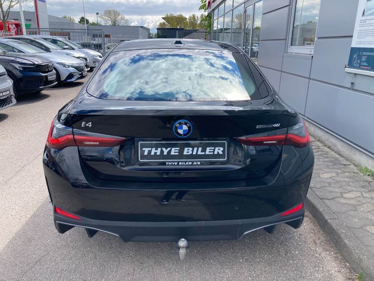 BMW i4 eDrive40