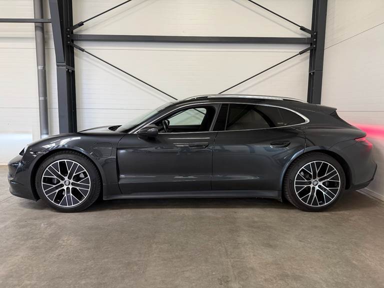 Porsche Taycan Sport Turismo