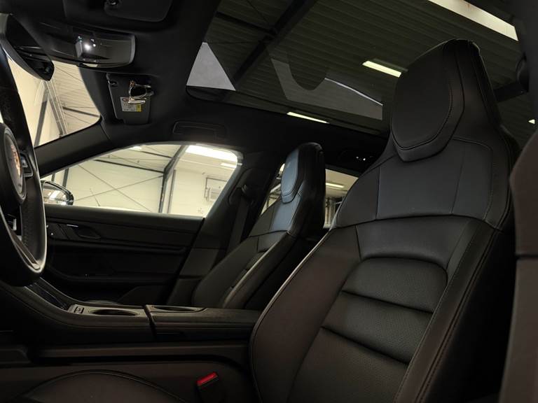Porsche Taycan Sport Turismo
