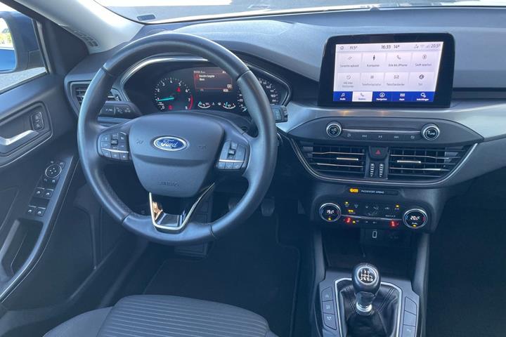Blå Ford Focus fra 2020