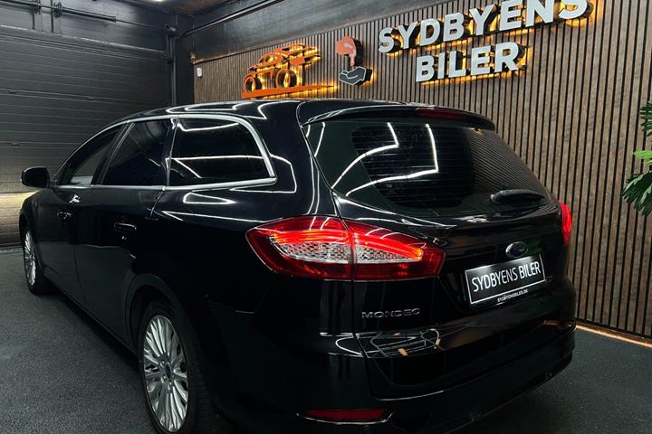 undefined Ford Mondeo fra 2014
