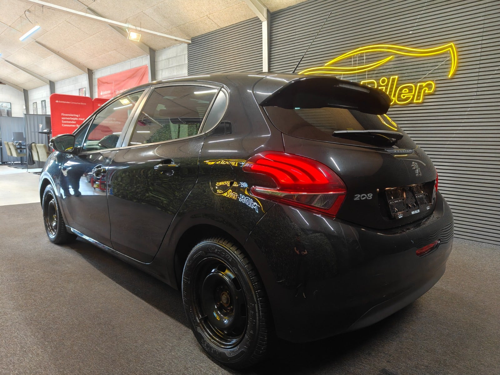 undefined Peugeot 208 fra 2016