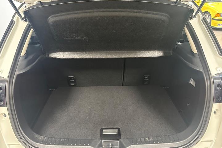 Hvid Mazda CX-3 fra 2018